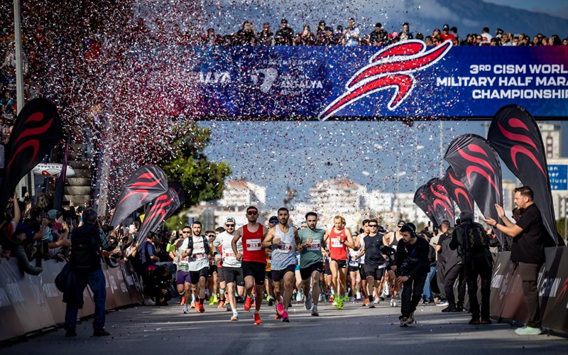 Anadolu Sigorta, Runtalya 2026’ya Ana Sponsor Oldu