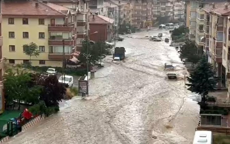 Swiss Re: Sel riski kıyıların çok ötesine uzanıyor